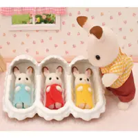 Sylvanian Families - Conjunto Cuidando Trigêmeos - Epoch
